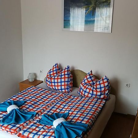 Dunakanyar Bed & Breakfast Göd エクステリア 写真